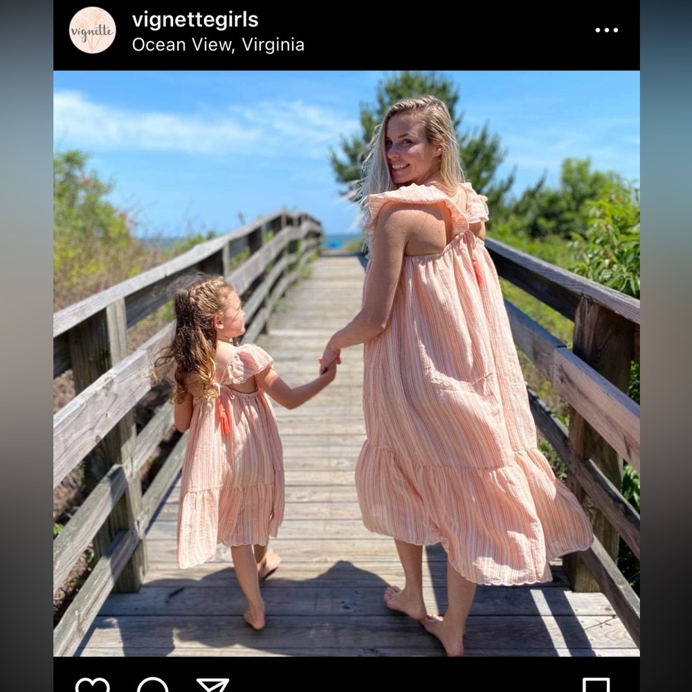 🚫GIFTED🚫 Vignette Striped Dress - Picture 6 of 15